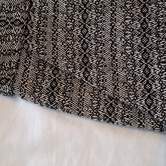 JACK | Whool mini skirt - Picture 2 of 5